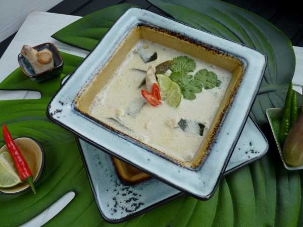 Тайский суп Том Кха Кай